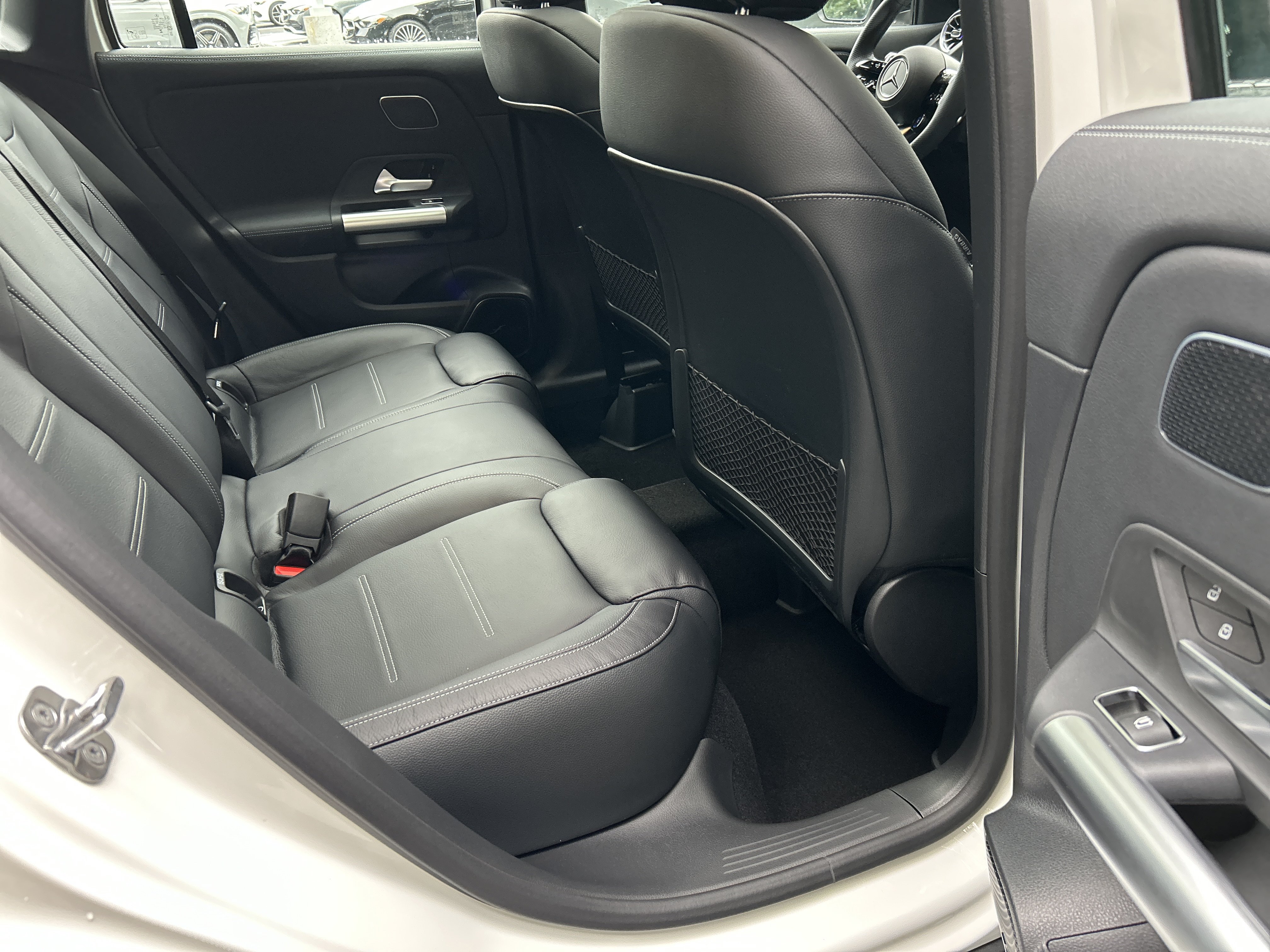 New 2026 Mercedes-Benz GLA 35 AMG 4MATIC image 39