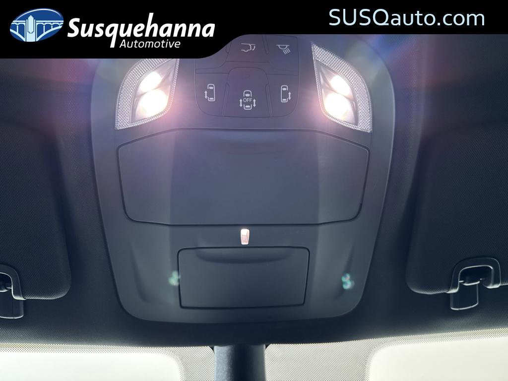 New 2026 Chrysler Voyager LX image 32