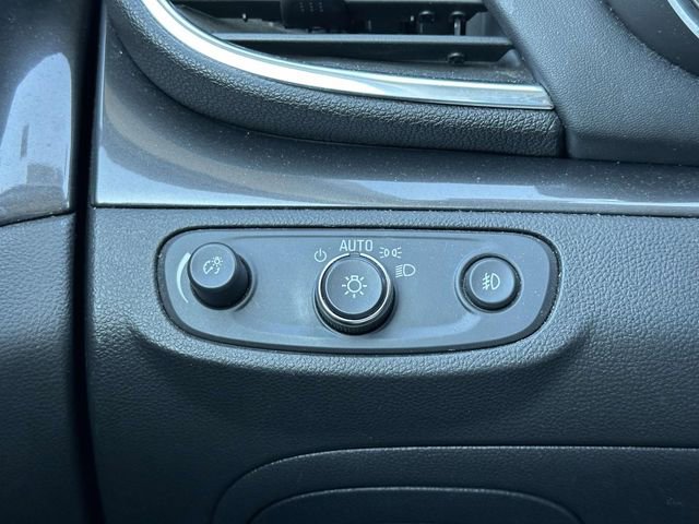 Used 2018 Buick Encore Preferred image 23