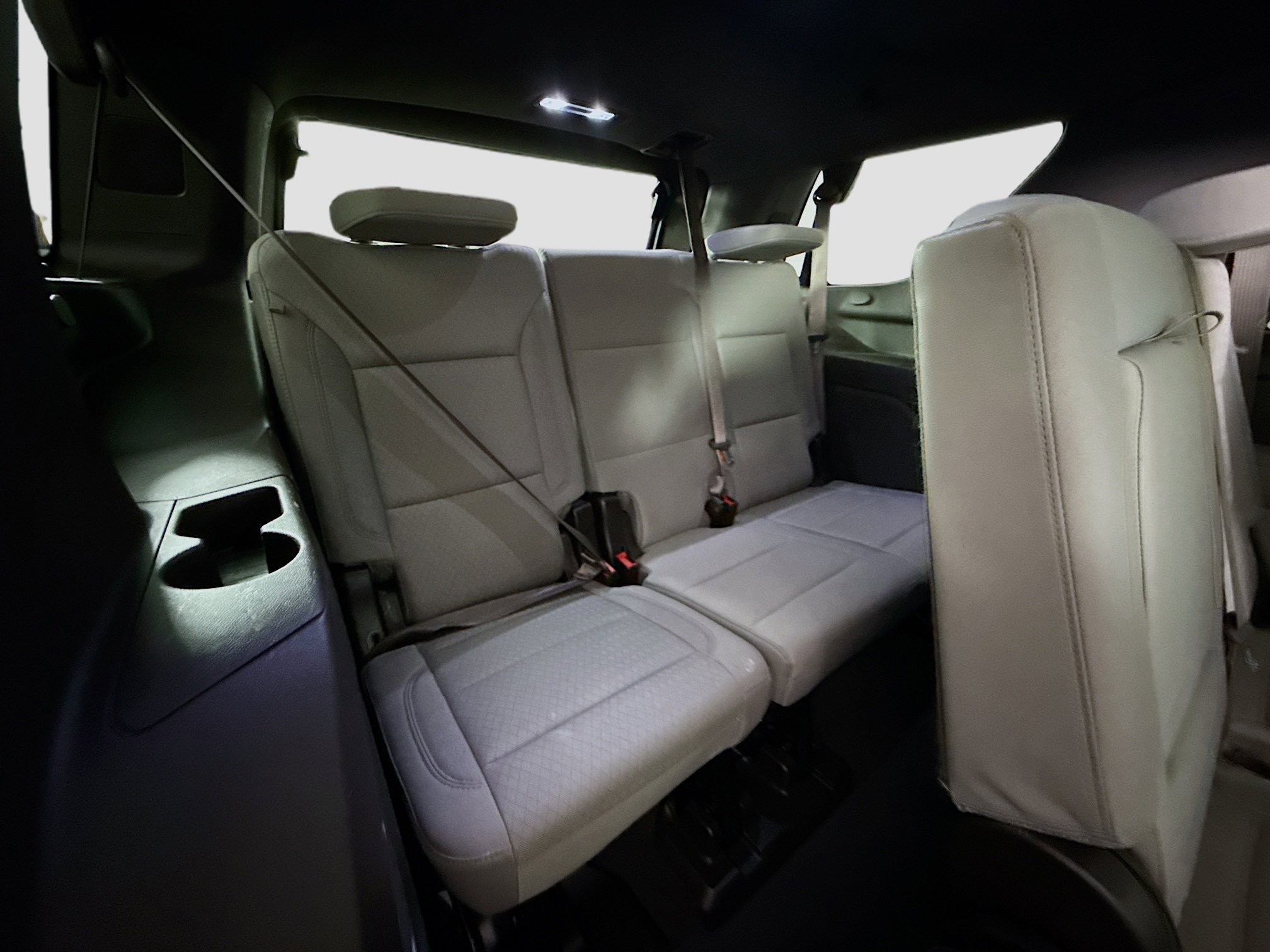 Used 2023 GMC Yukon SLE image 41