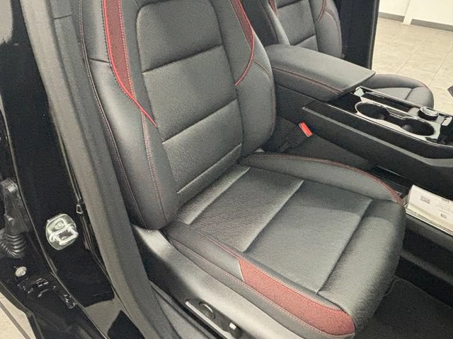 New 2027 Chevrolet Equinox RS w/ Convenience Package III FWD image 40