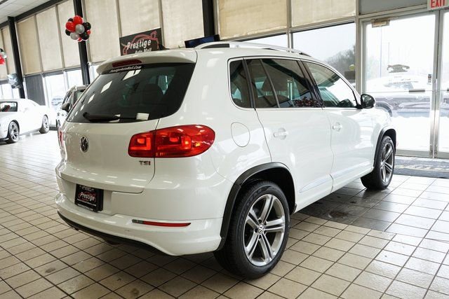 Used 2017 Volkswagen Tiguan Sport image 16