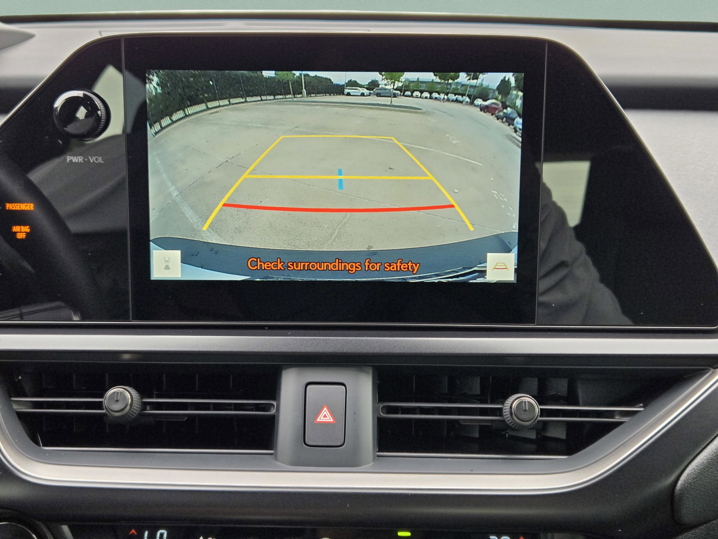 Used 2025 Lexus UX 300h FWD w/ Accessory Package (Z1) image 14