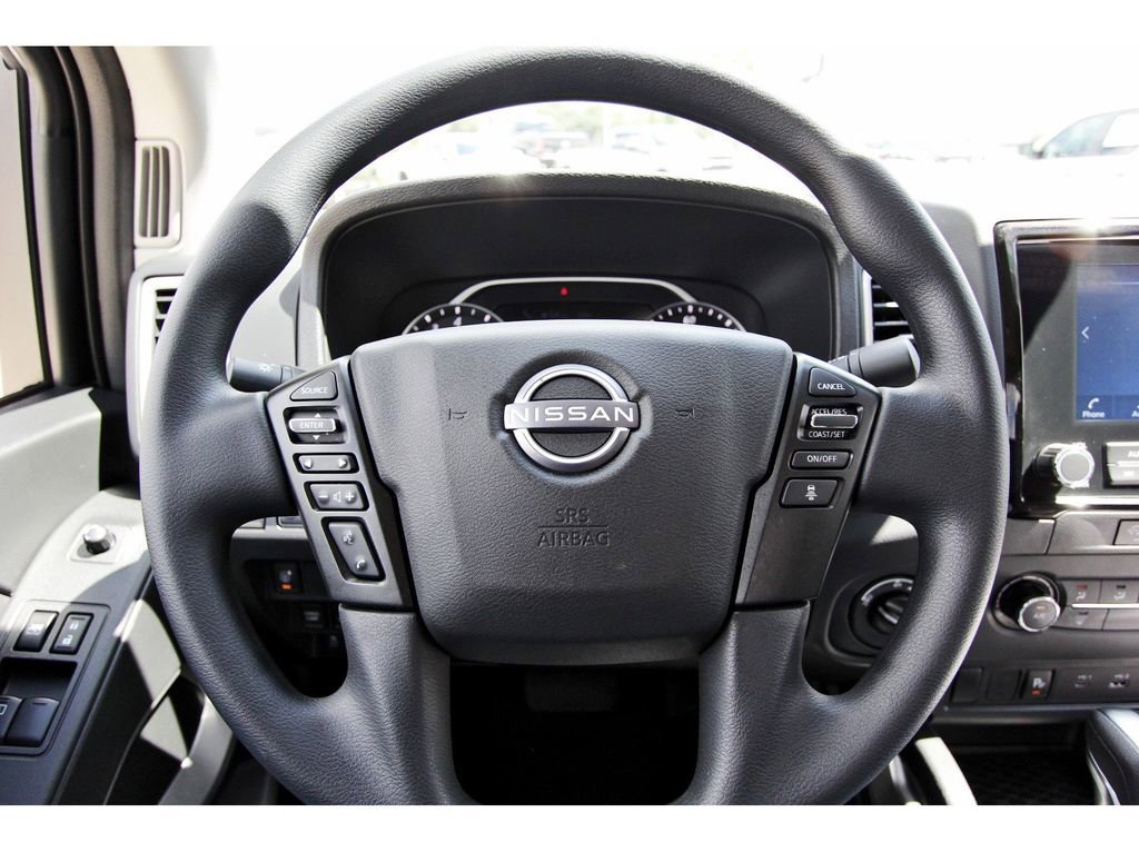 Certified 2024 Nissan Frontier SV w/ Technology Package image 11