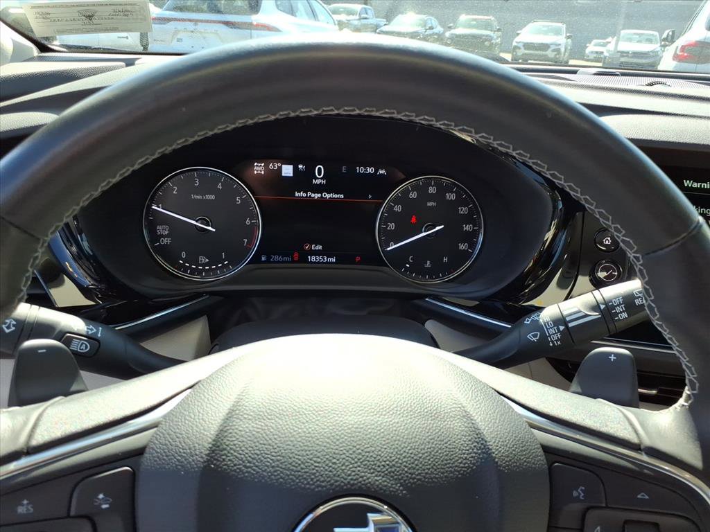 Used 2023 Buick Envision Avenir AWD/4WD image 18