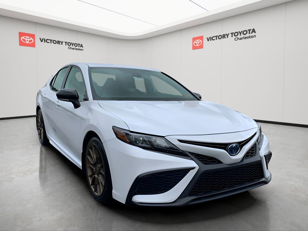 Used 2023 Toyota Camry SE