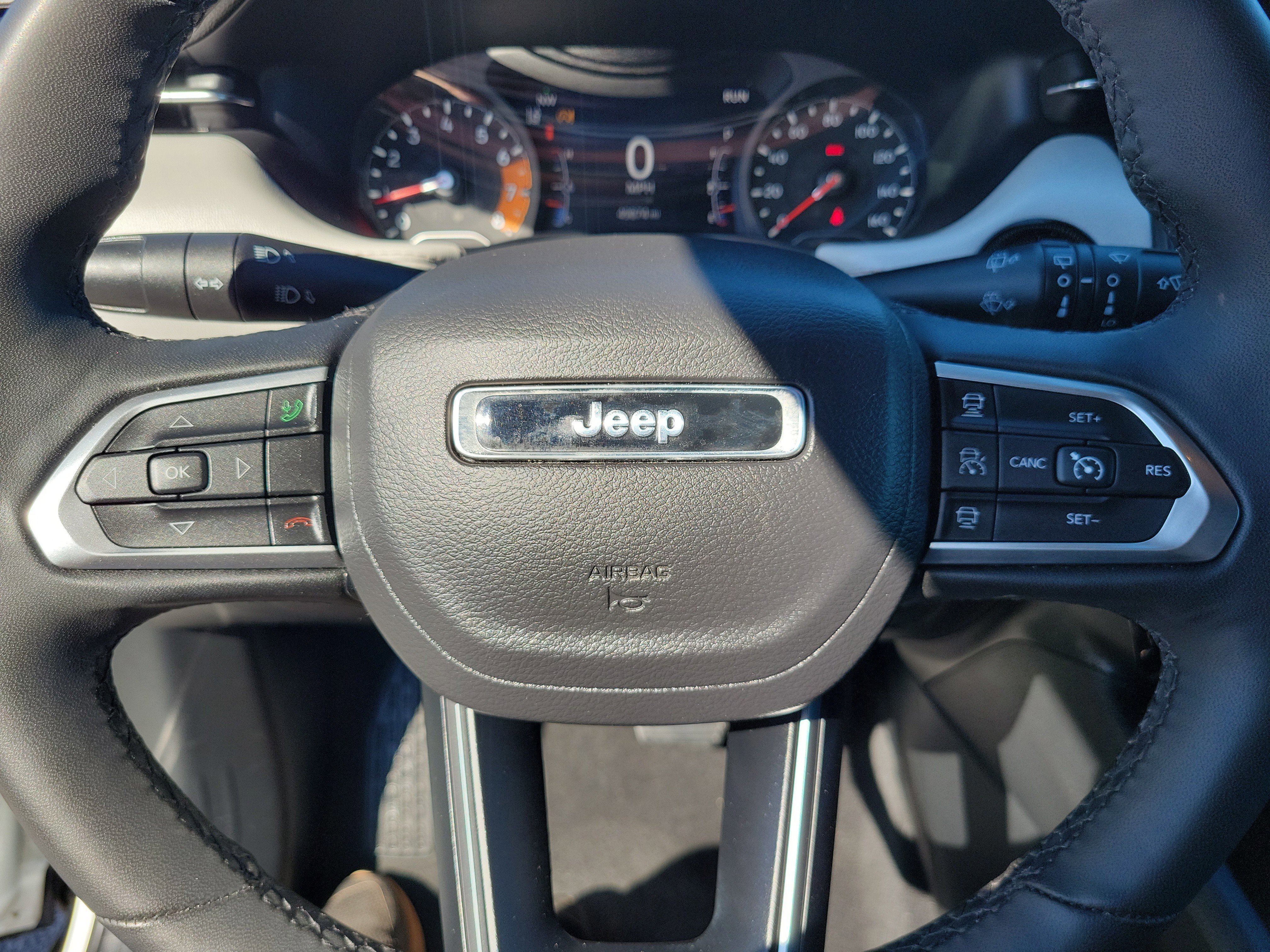 Used 2024 Jeep Compass Limited image 37