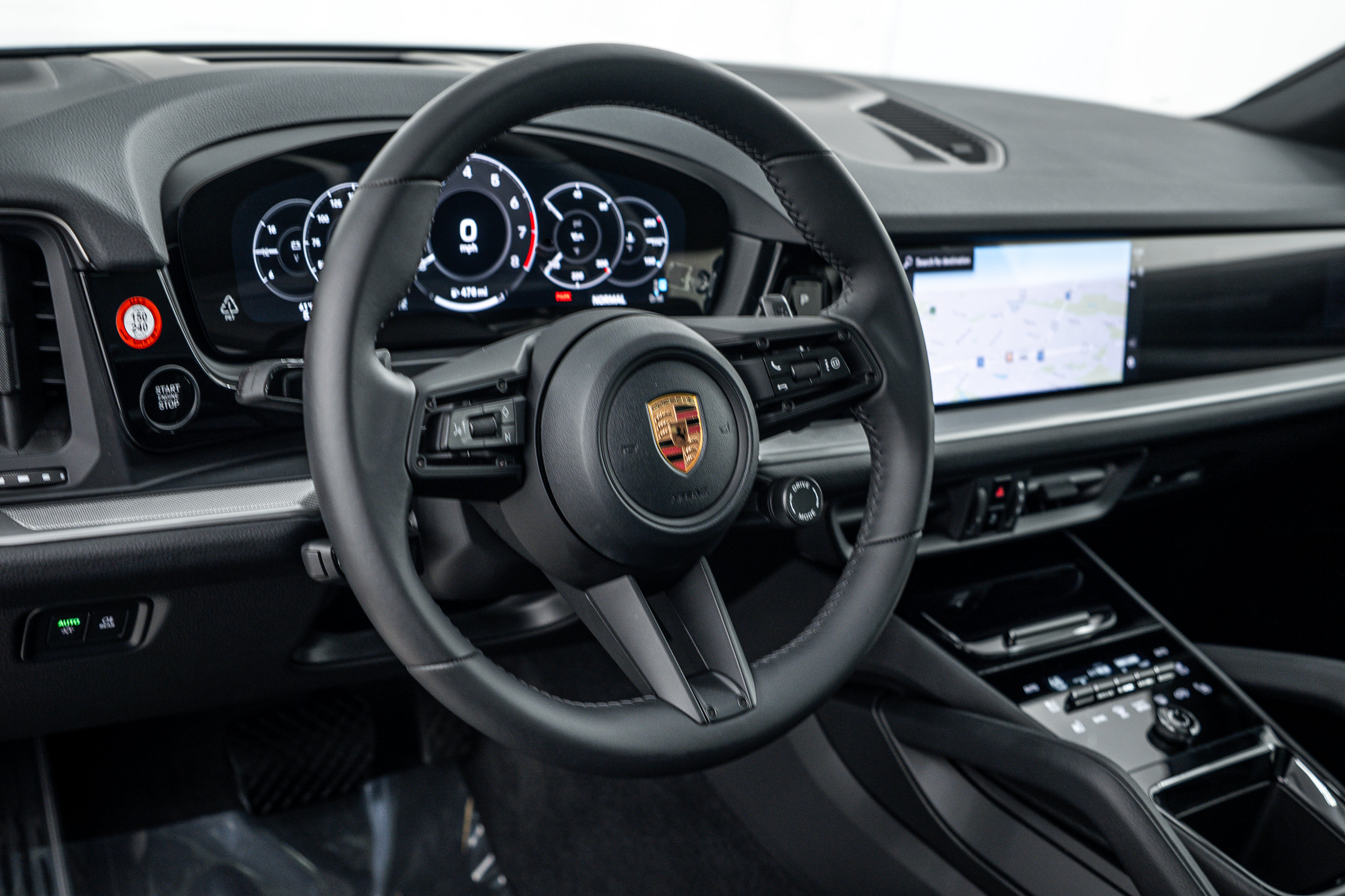 Certified 2026 Porsche Cayenne AWD/4WD image 15