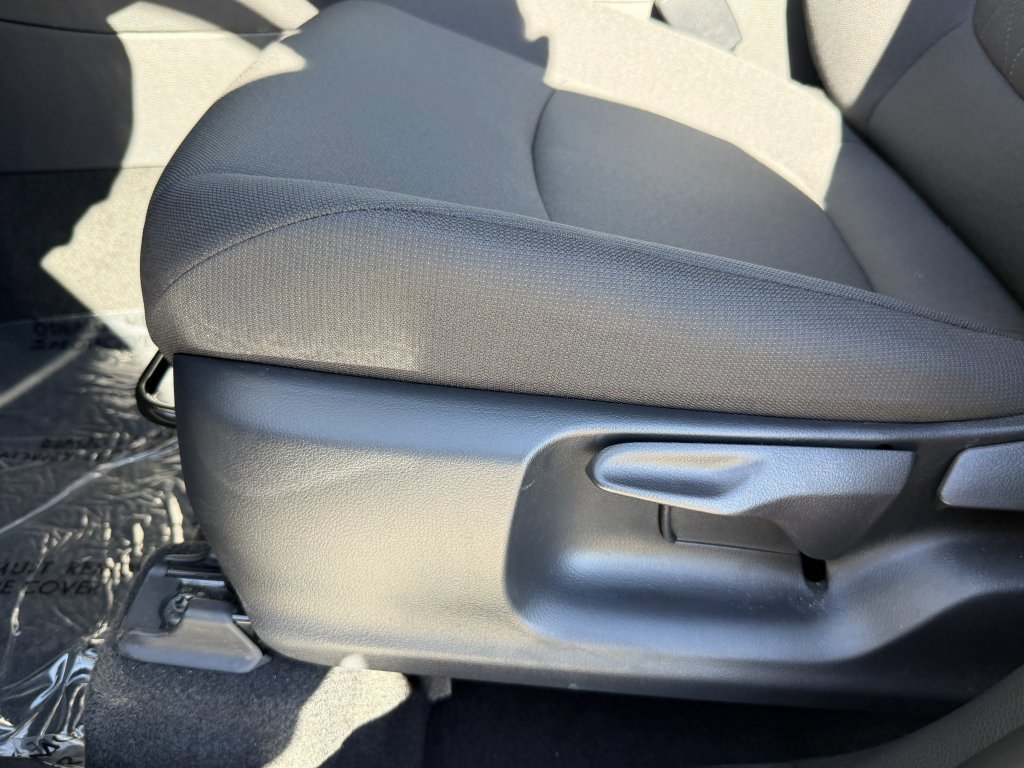 Used 2026 Toyota Corolla Cross LE image 29