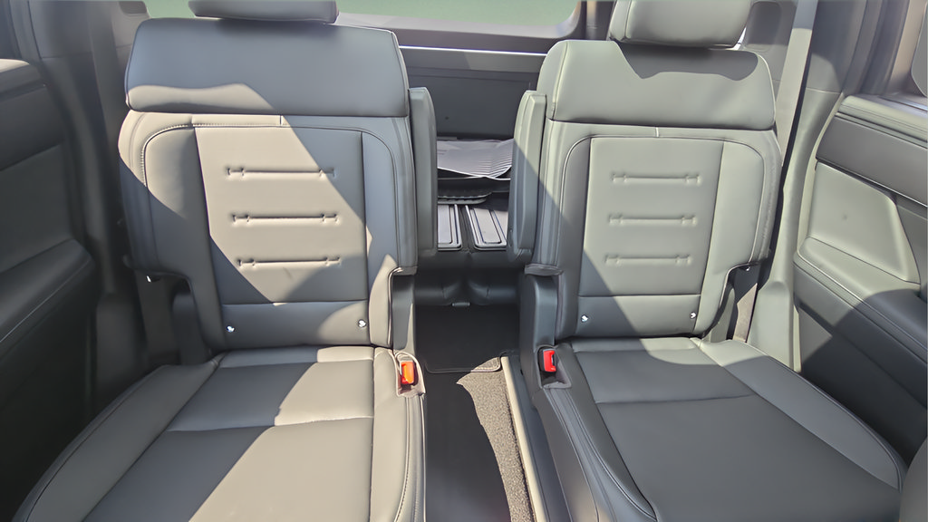 New 2026 Hyundai Santa Fe Calligraphy AWD/4WD image 10