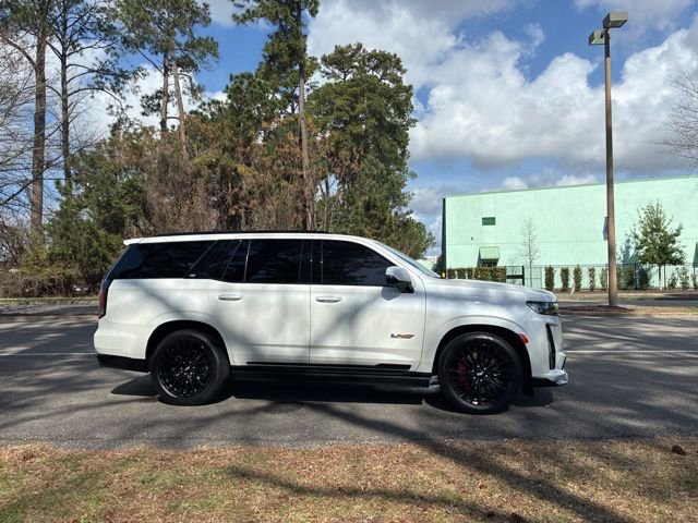 Used 2023 Cadillac Escalade V w/ Heavy-Duty Trailer Package image 3
