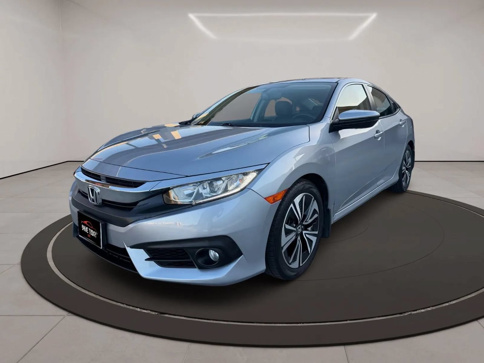 Used 2017 Honda Civic EX-L image 3