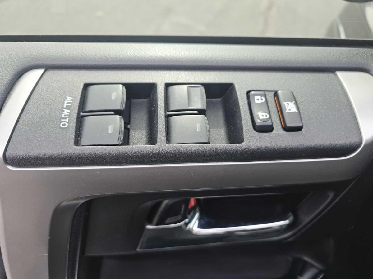 Used 2016 Toyota 4Runner SR5 Premium RWD image 14