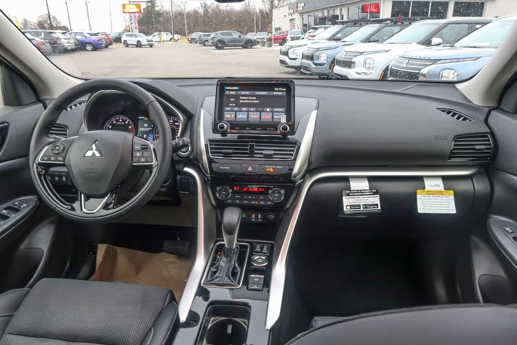 New 2026 Mitsubishi Eclipse Cross SE AWD/4WD image 17
