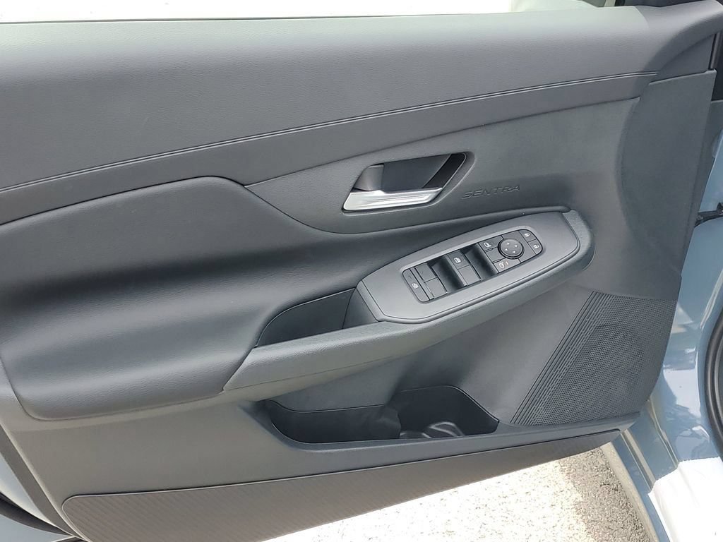 New 2026 Nissan Sentra SV FWD image 18