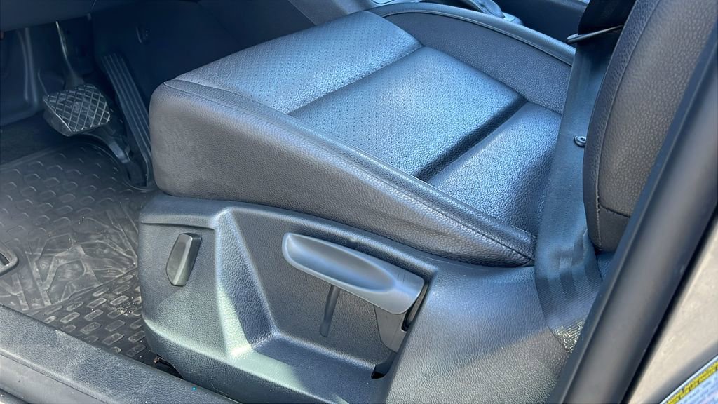 Used 2016 Volkswagen Tiguan S image 31