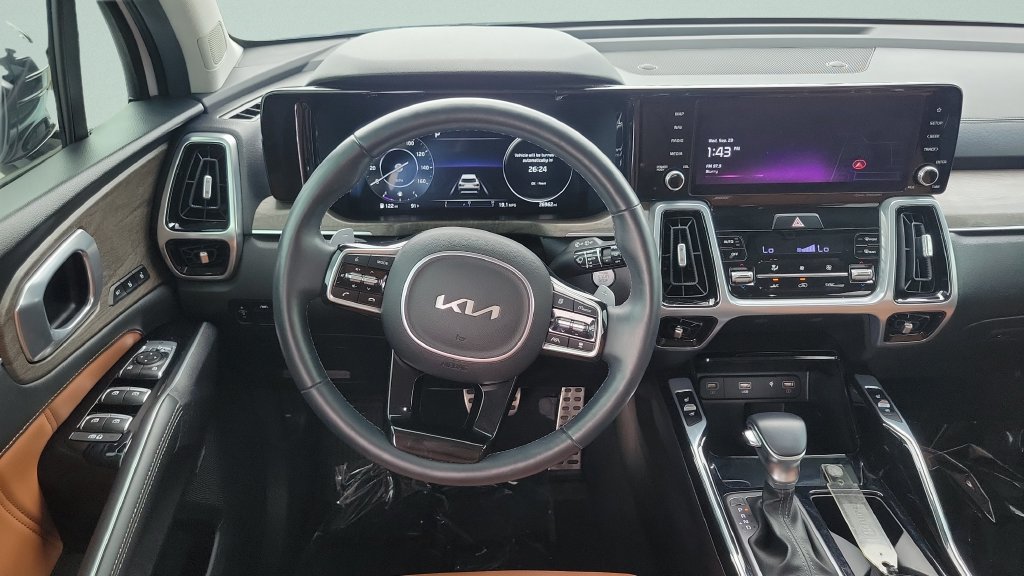 Used 2023 Kia Sorento SX Prestige AWD/4WD image 12