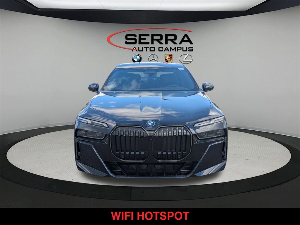 New 2026 BMW i7 xDrive60 image 8