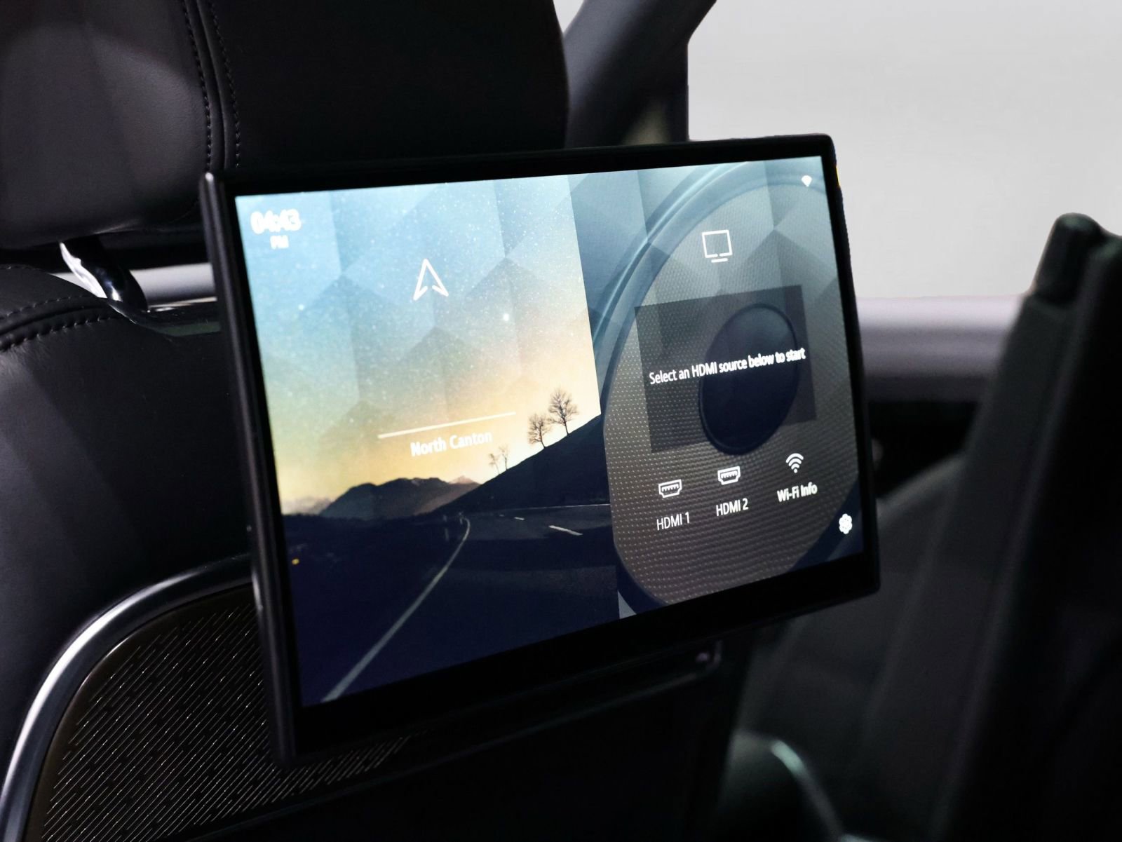 Used 2023 Land Rover Range Rover Long Wheelbase Autobiography image 24