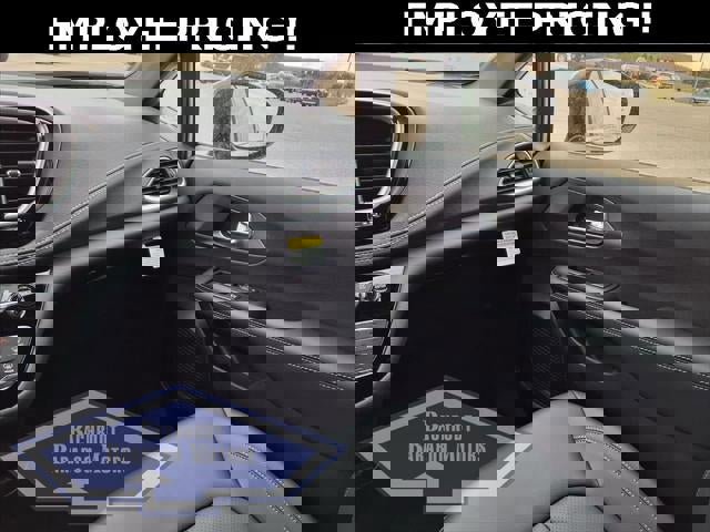 New 2026 Chrysler Pacifica Select image 57