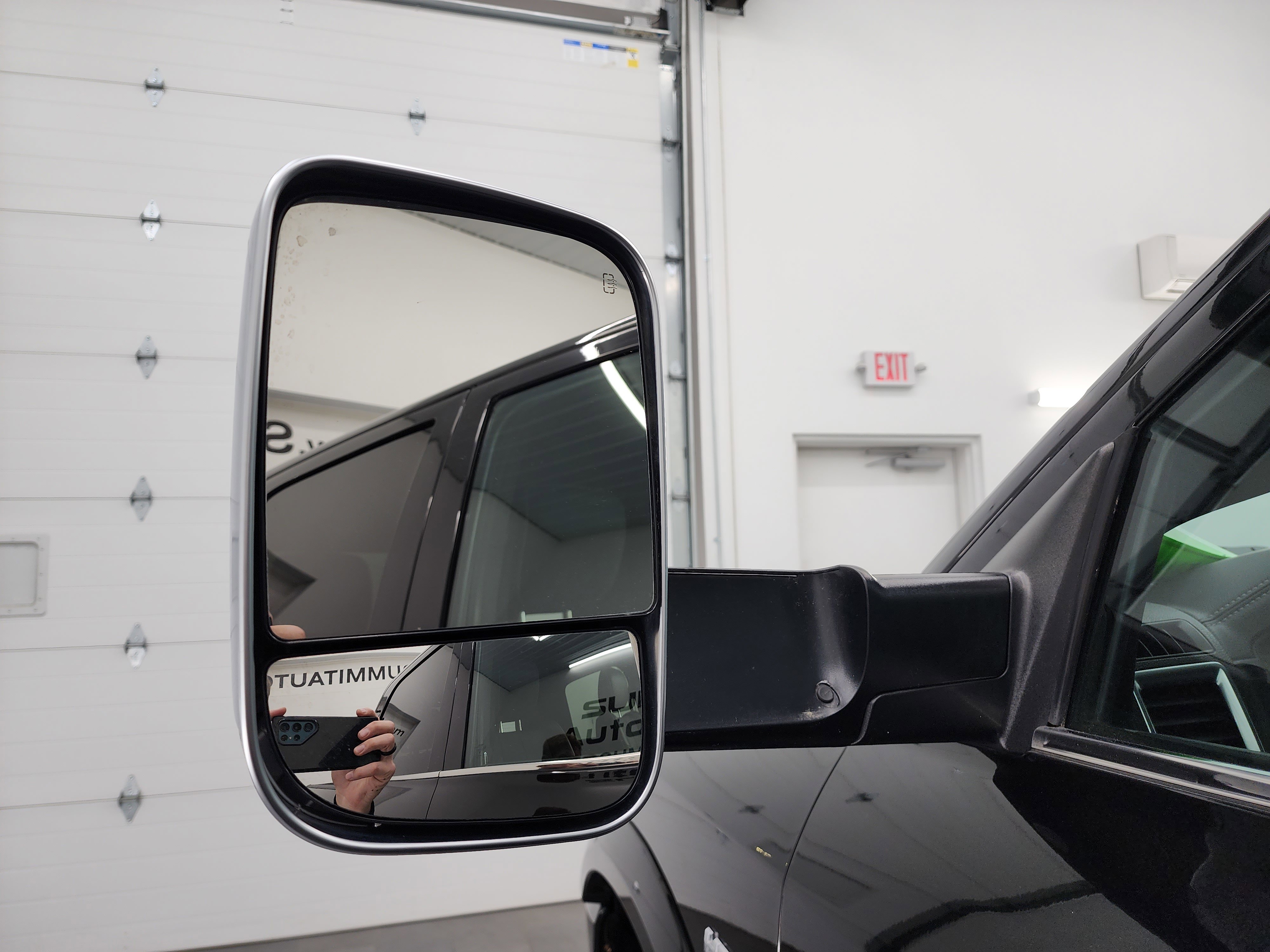 Used 2018 RAM 2500 Limited image 32