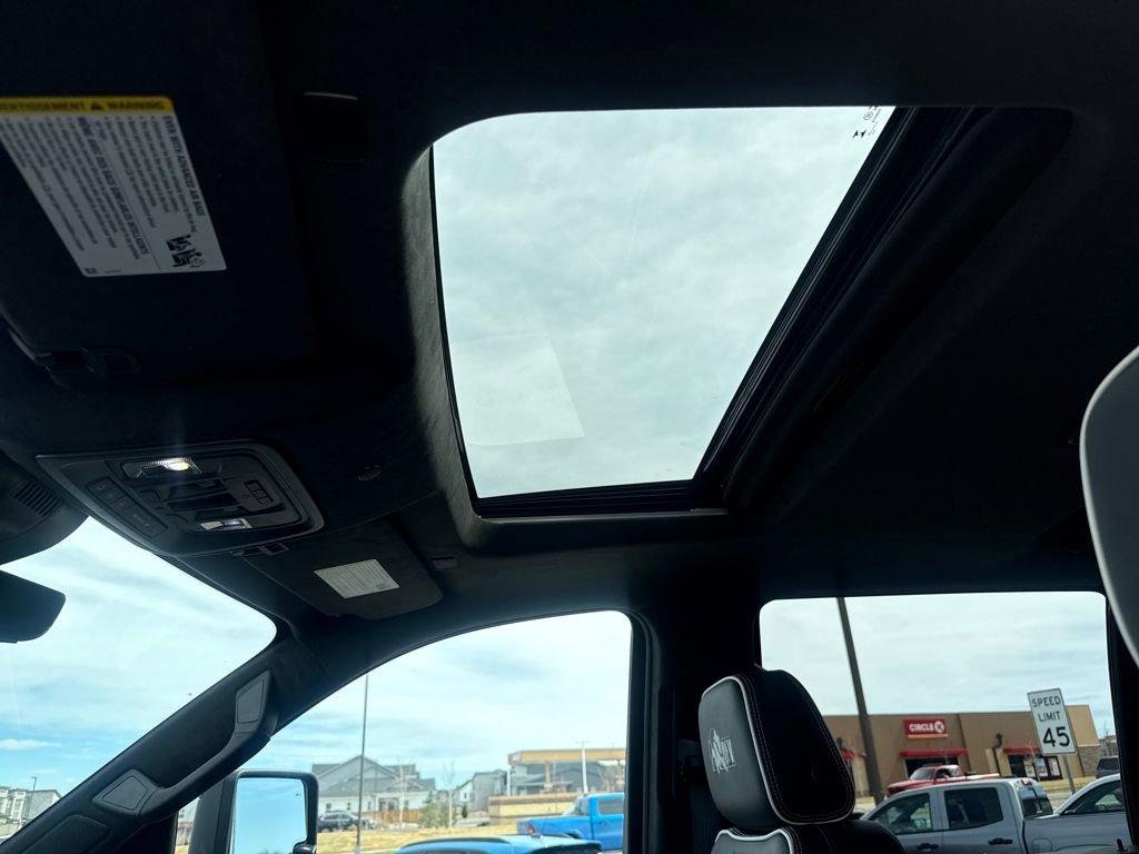 Used 2025 GMC Sierra 2500 AT4X w/ AT4X AEV Edition image 21