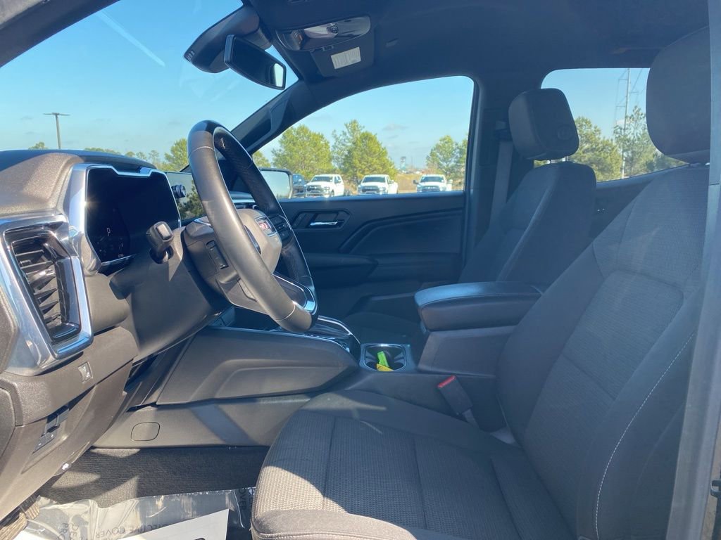 Used 2024 GMC Canyon Elevation w/ Convenience Package image 11