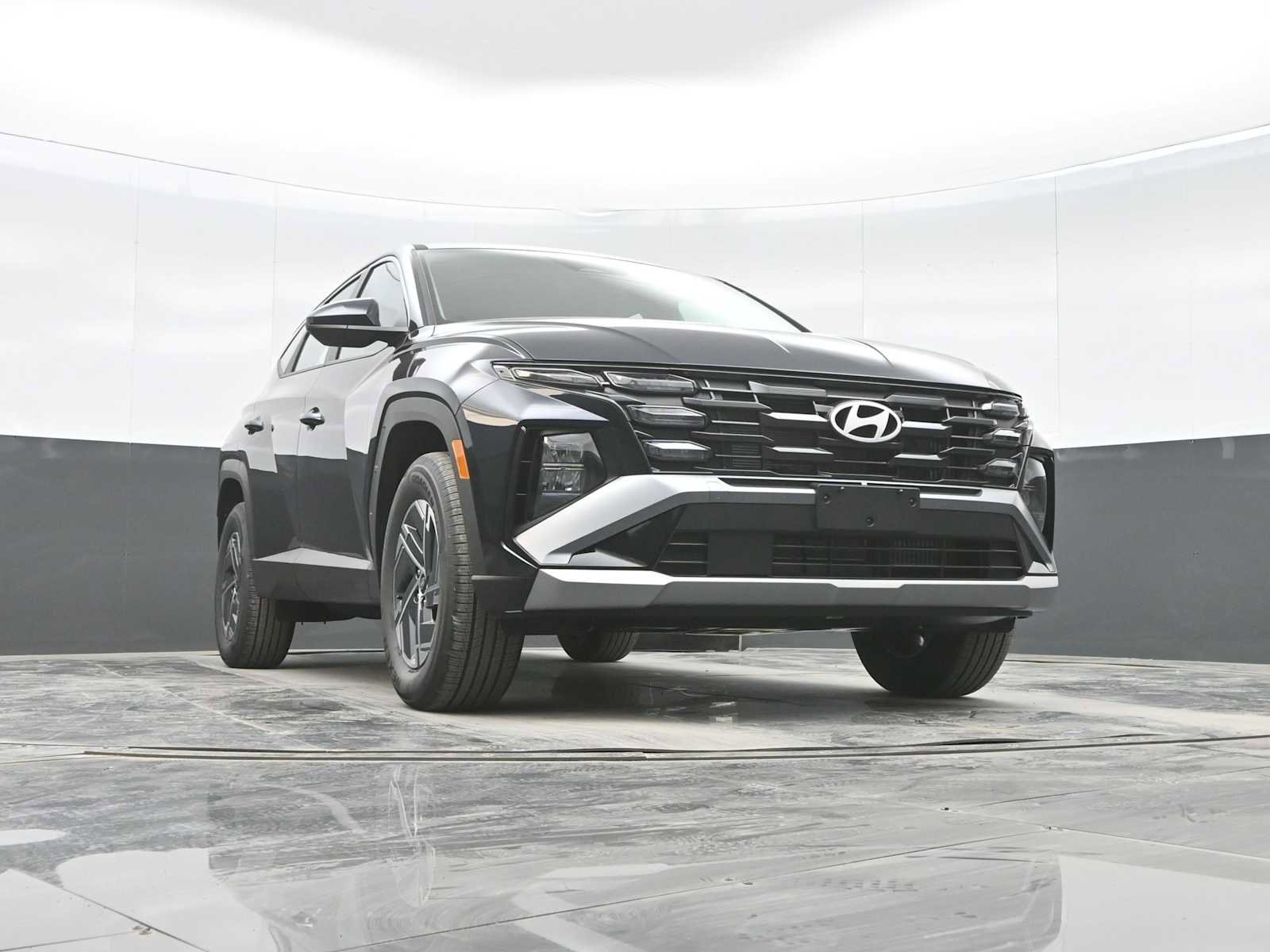 New 2026 Hyundai Tucson Blue SE image 22