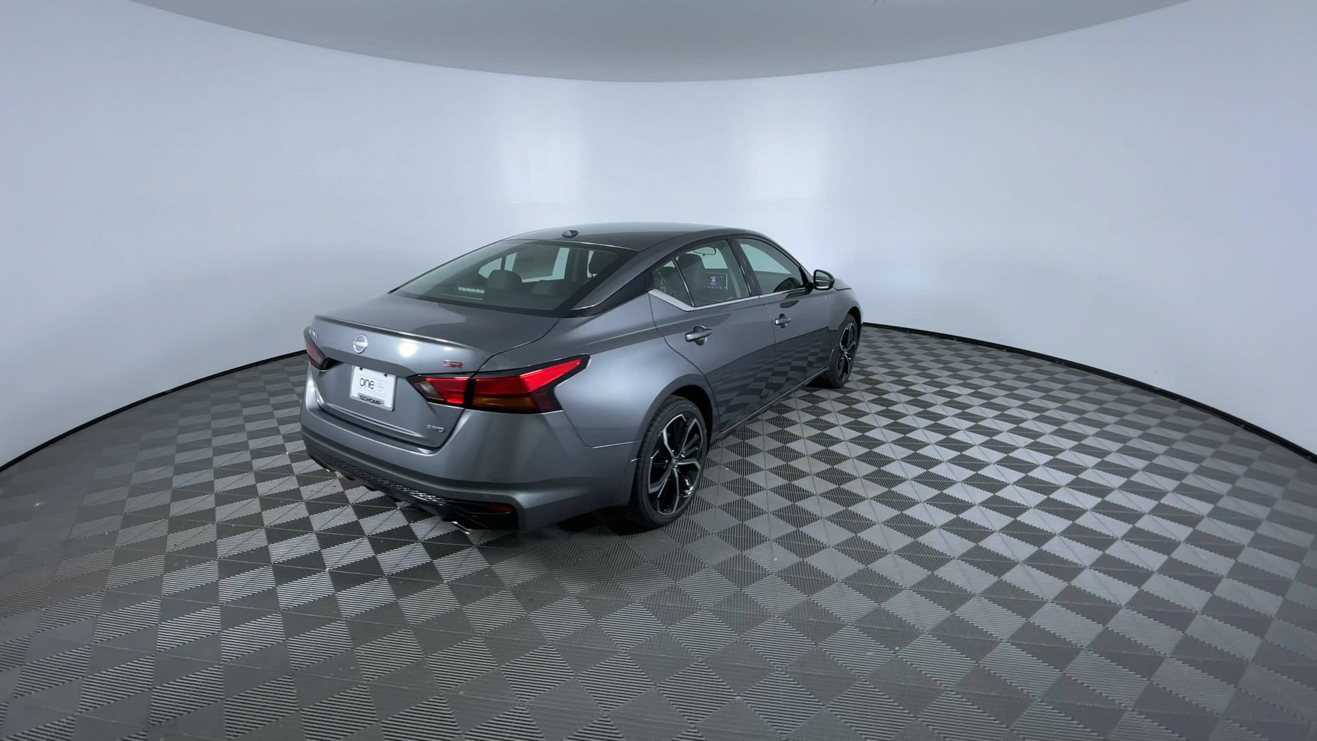 Certified 2025 Nissan Altima 2.5 SR AWD/4WD image 8