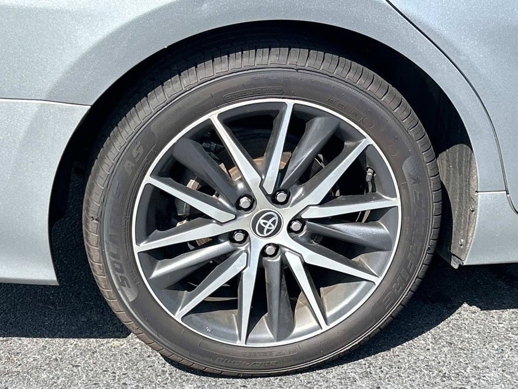 Used 2023 Toyota Camry XLE FWD image 8
