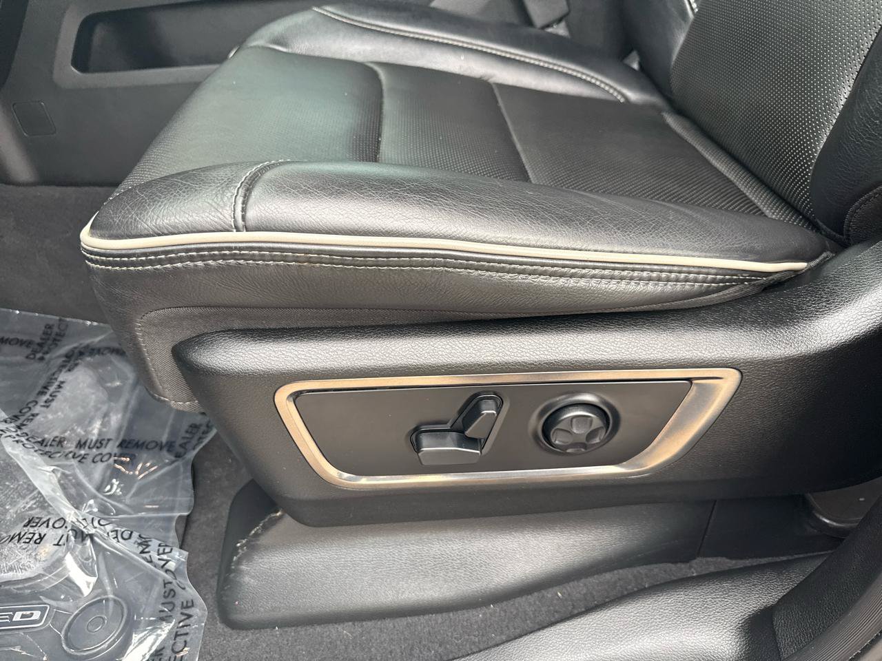 Used 2019 RAM 1500 Limited w/ Advanced Safety Group AWD/4WD image 12