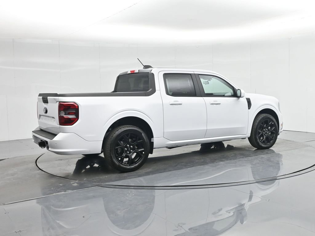 New 2025 Ford Maverick Lobo image 24
