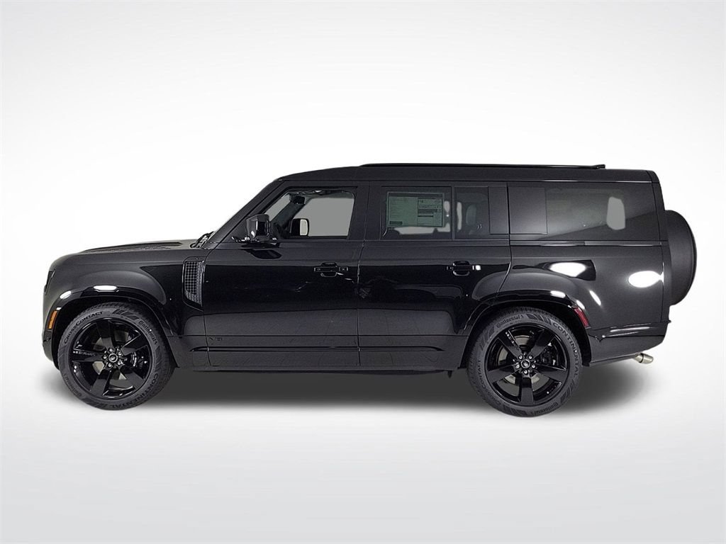 New 2025 Land Rover Defender 130 V8 AWD/4WD image 2