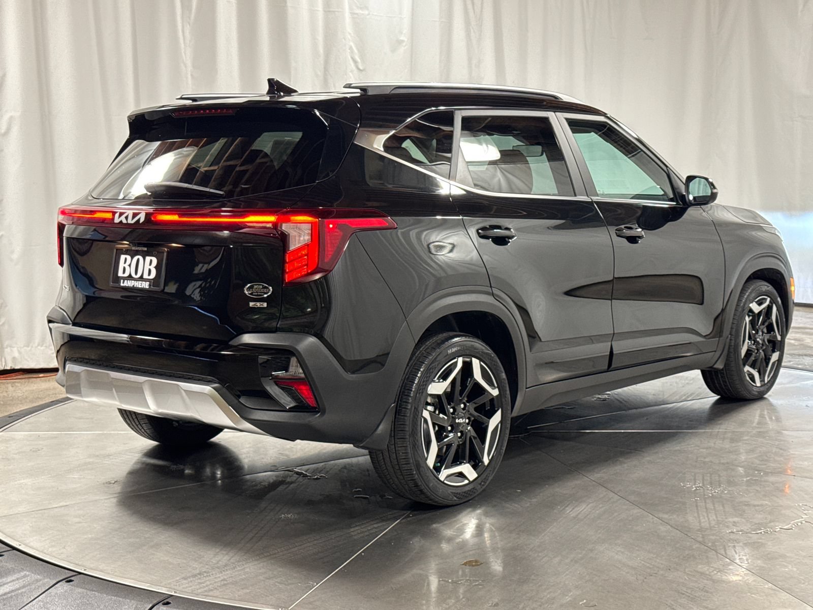 Certified 2024 Kia Seltos SX w/ SX Sunroof Package AWD/4WD image 10