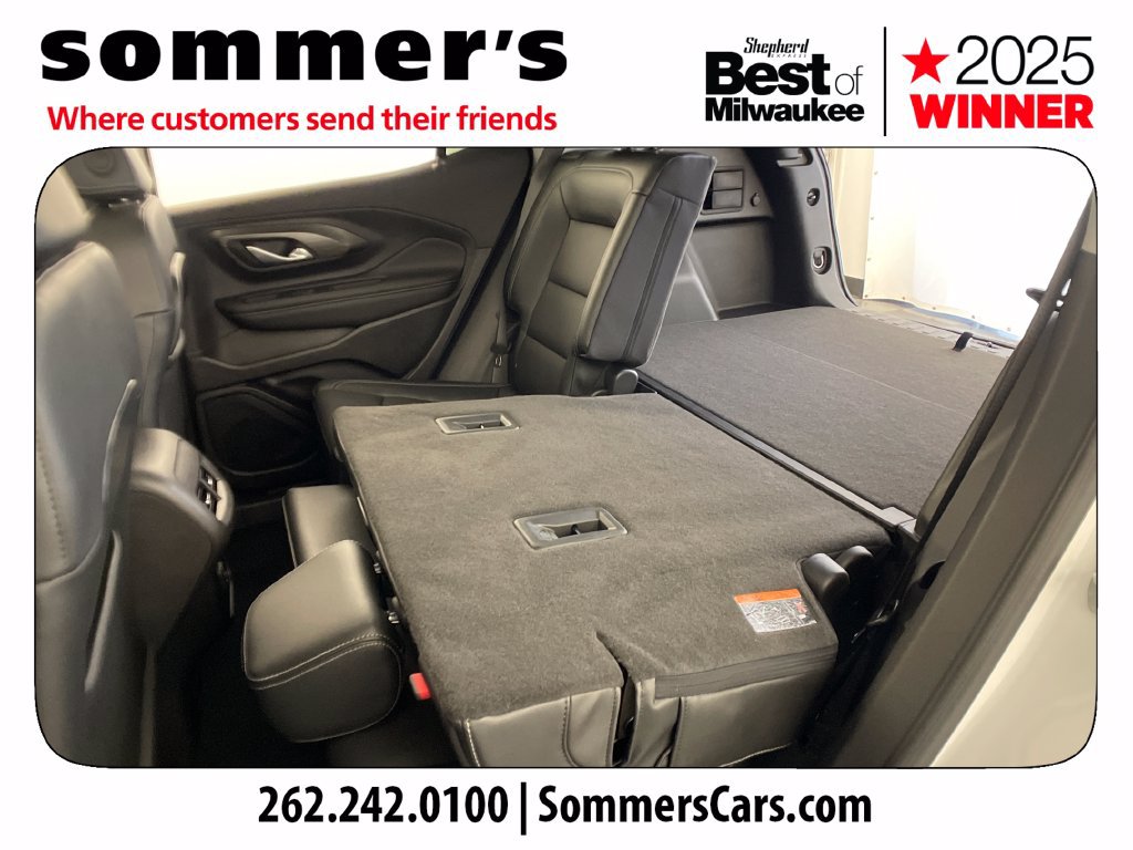 Used 2024 GMC Terrain SLT w/ Elevation Edition AWD/4WD image 27