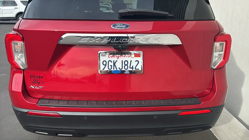 Certified 2023 Ford Explorer XLT image 7