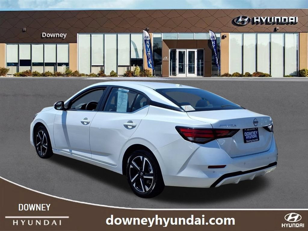 Used 2024 Nissan Sentra SV FWD image 6
