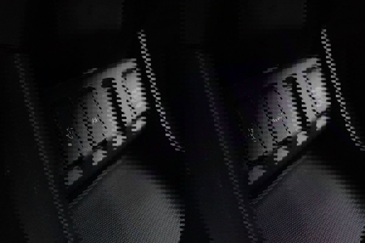 Used 2017 Honda HR-V LX image 25