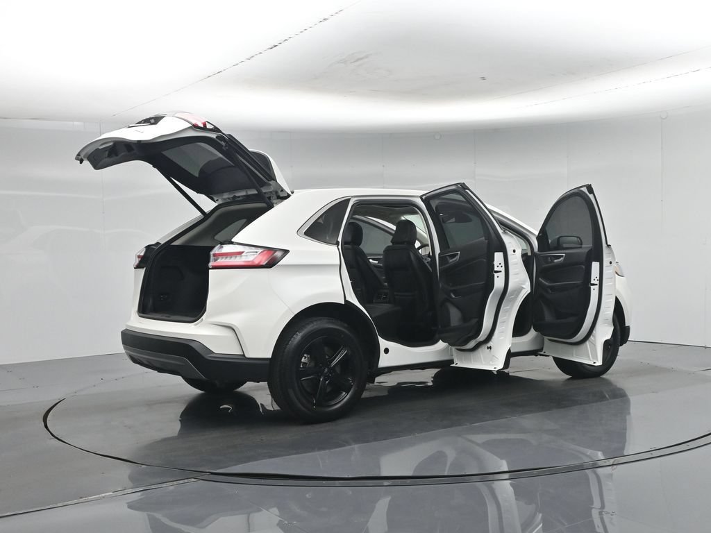 Certified 2023 Ford Edge SEL w/ Convenience Package AWD/4WD image 6