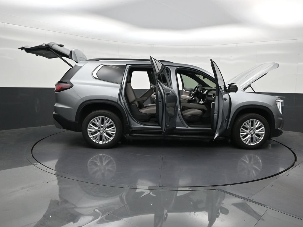 Used 2025 GMC Acadia Elevation w/ Elevation Premium Package FWD image 34