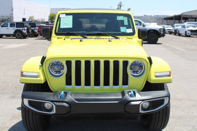 Used 2023 Jeep Wrangler Unlimited Sahara w/ Cold Weather Group AWD/4WD image 2