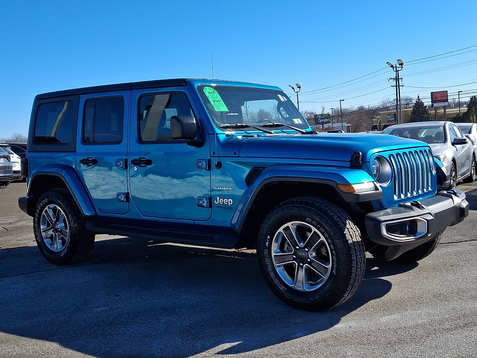 Used 2020 Jeep Wrangler Unlimited Sahara image 3