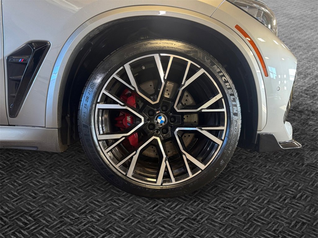 Used 2022 BMW X5 M Competition w/ Competition Package 2 image 11