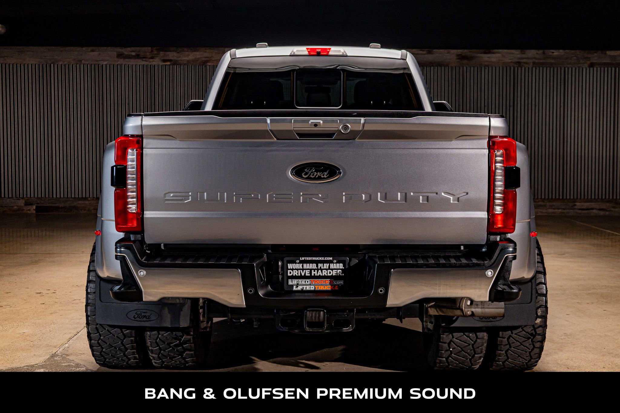 Used 2023 Ford F450 Lariat w/ Camper Package image 7