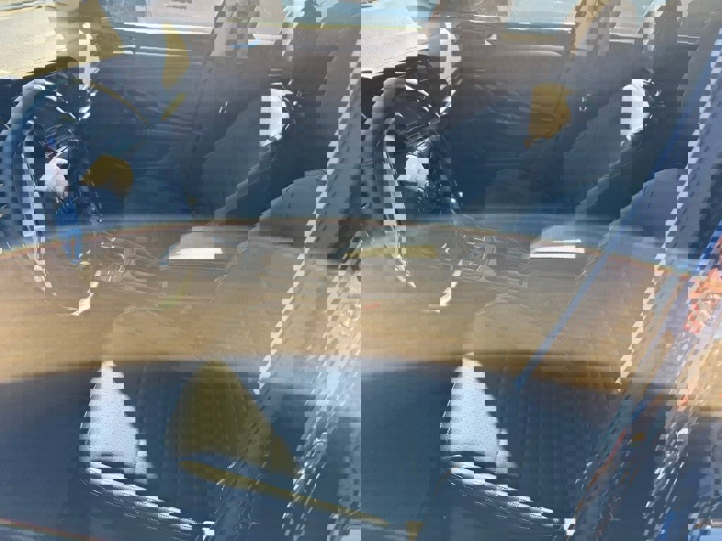 Used 2024 Volkswagen Jetta SE image 5