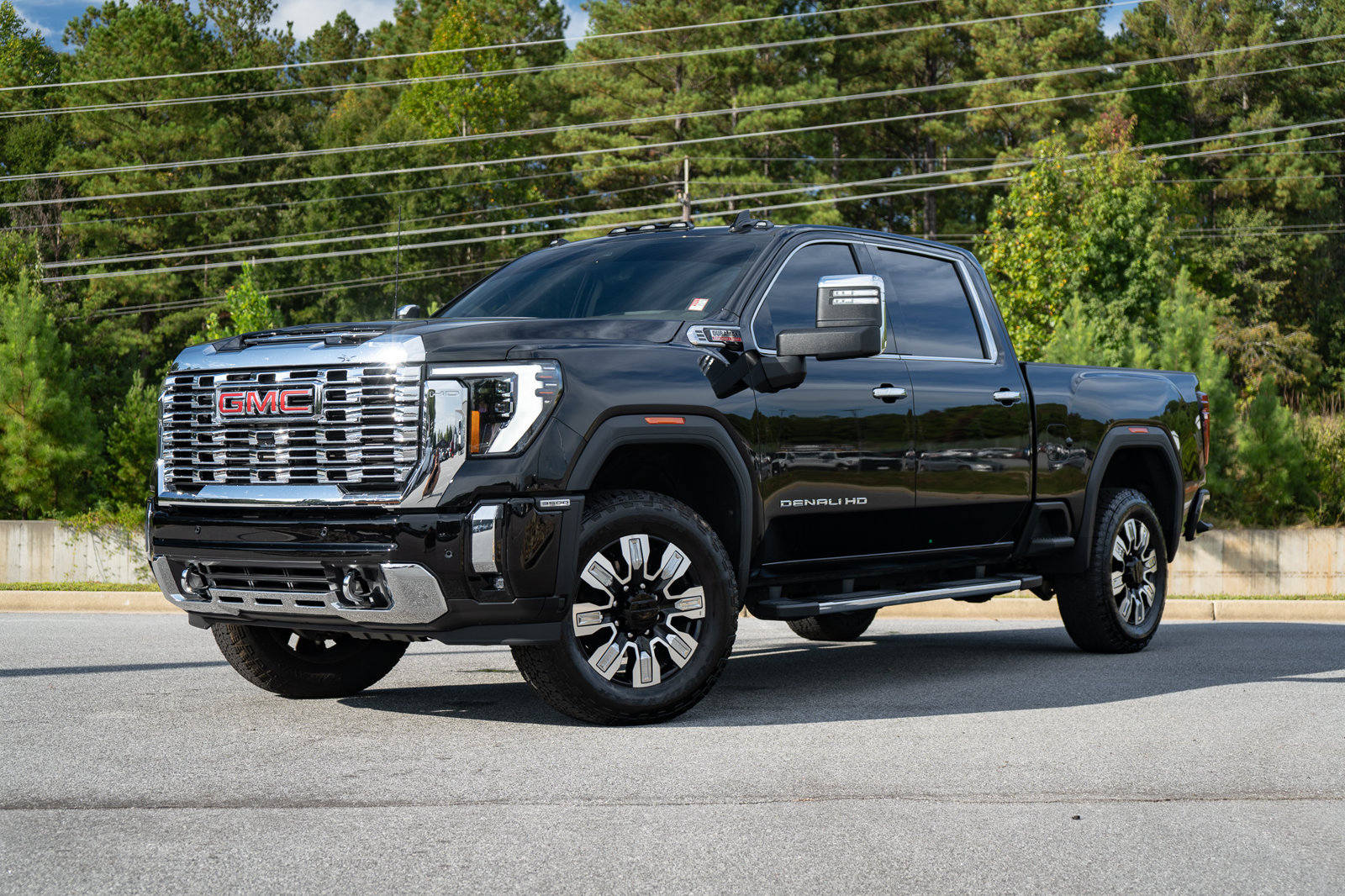 Used 2026 GMC Sierra 3500 Denali w/ Denali Reserve Package AWD/4WD image 2