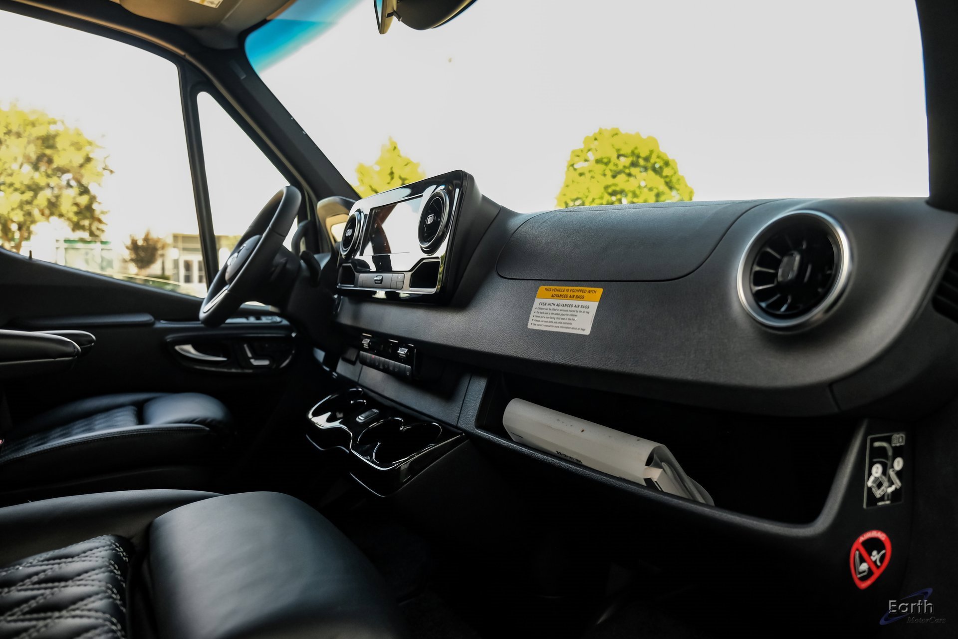 Used 2023 Mercedes-Benz Sprinter 2500 image 42