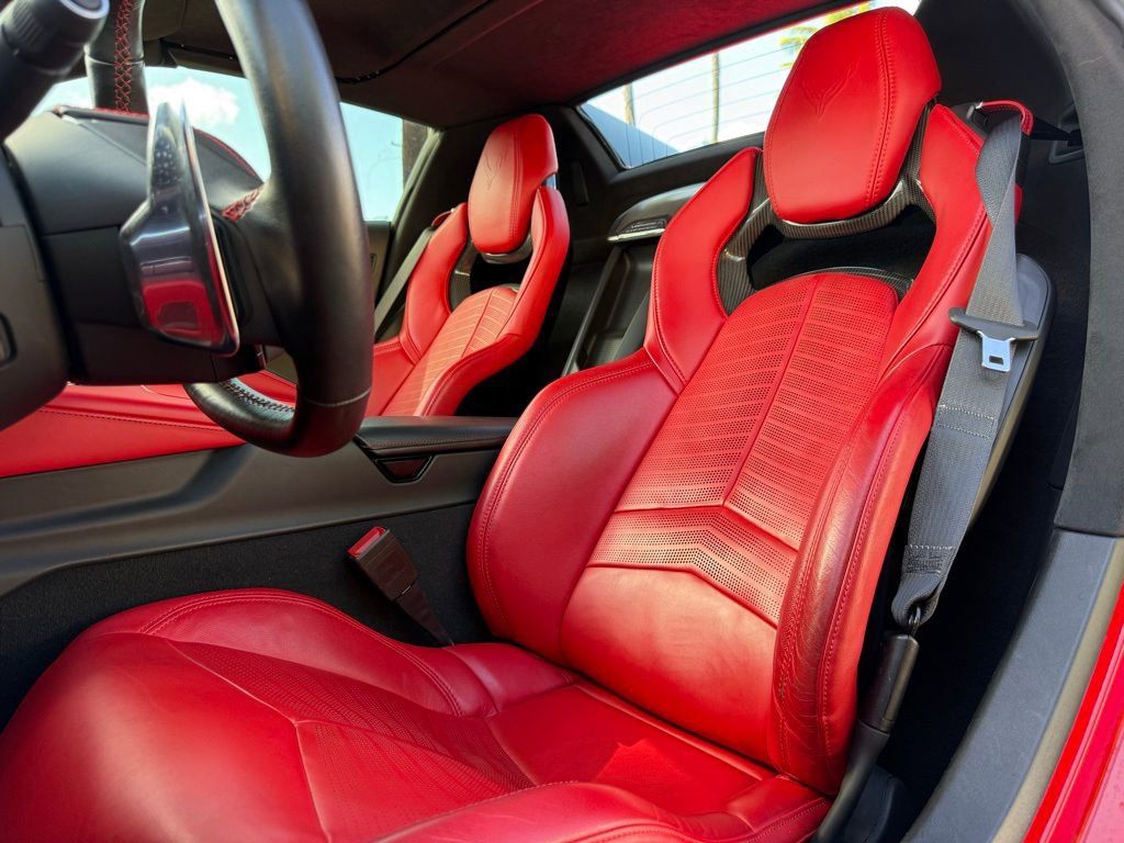 Used 2020 Chevrolet Corvette Stingray Premium Conv w/ 3LT Preferred Equipment Group image 8