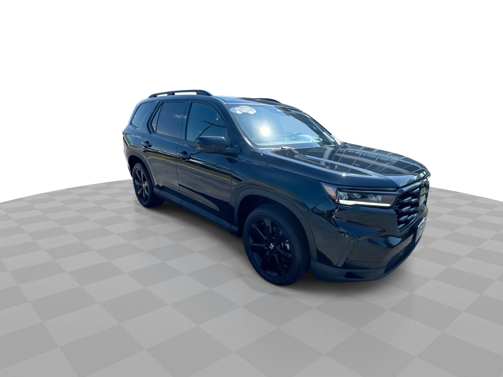 Used 2025 Honda Pilot Black Edition image 2