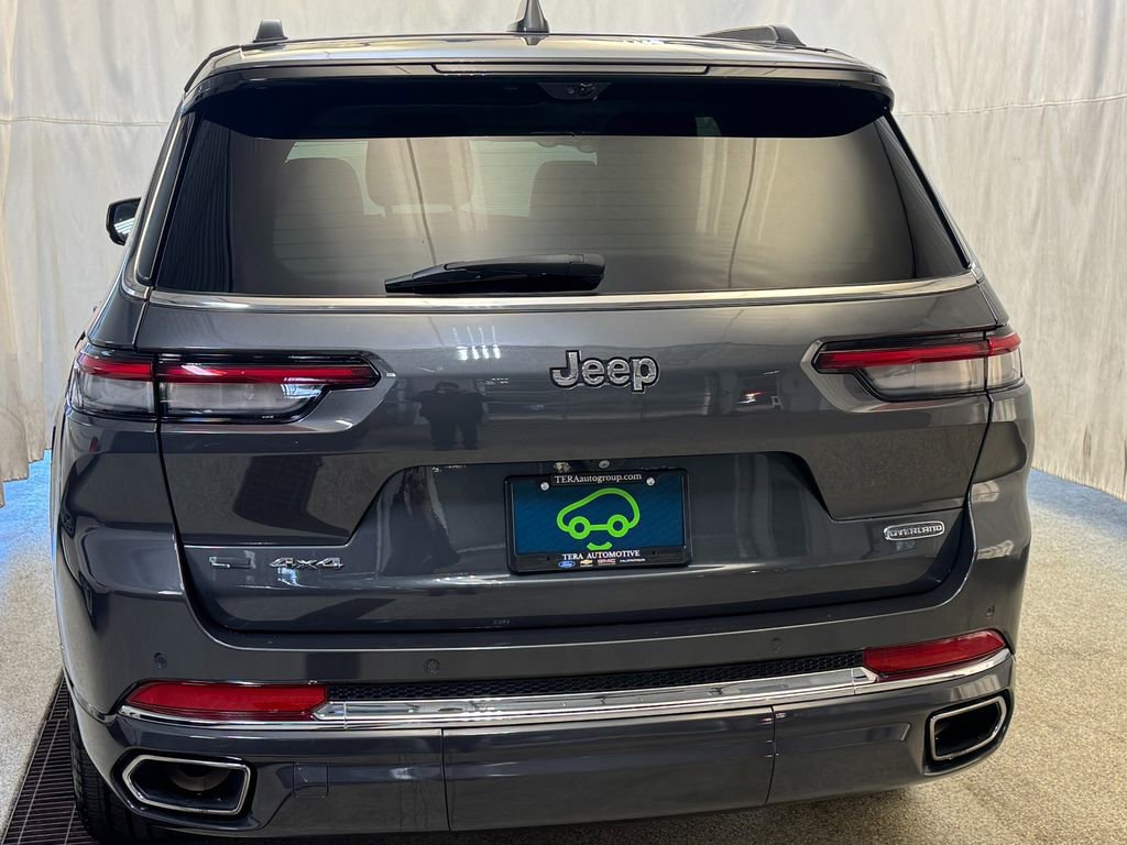 Used 2021 Jeep Grand Cherokee L Overland w/ Advanced Protech Group III image 3